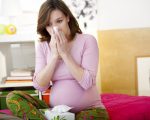 Простуда у беременной, как и чем лечить простуду при беременности на всех сроках, в чем опасность для мамы и ребенка?