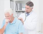 Чем лечить кашель при бронхите у взрослых и детей?